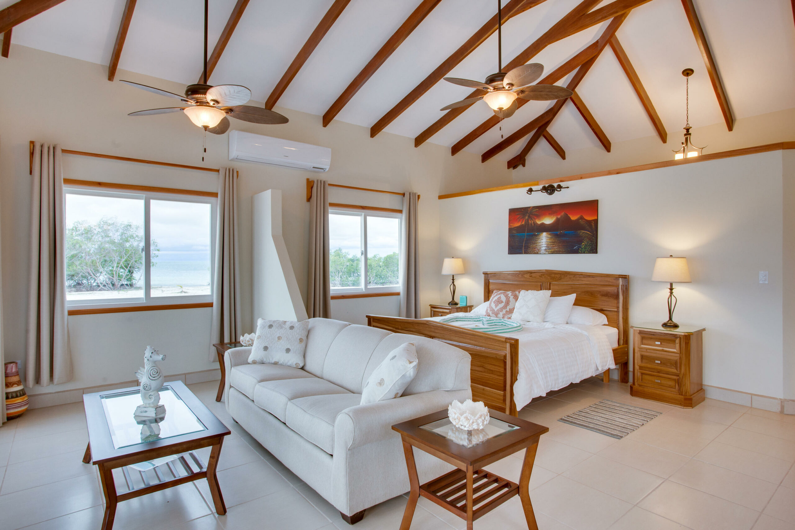 all-inclusive-resort-belize-villa-bedroom