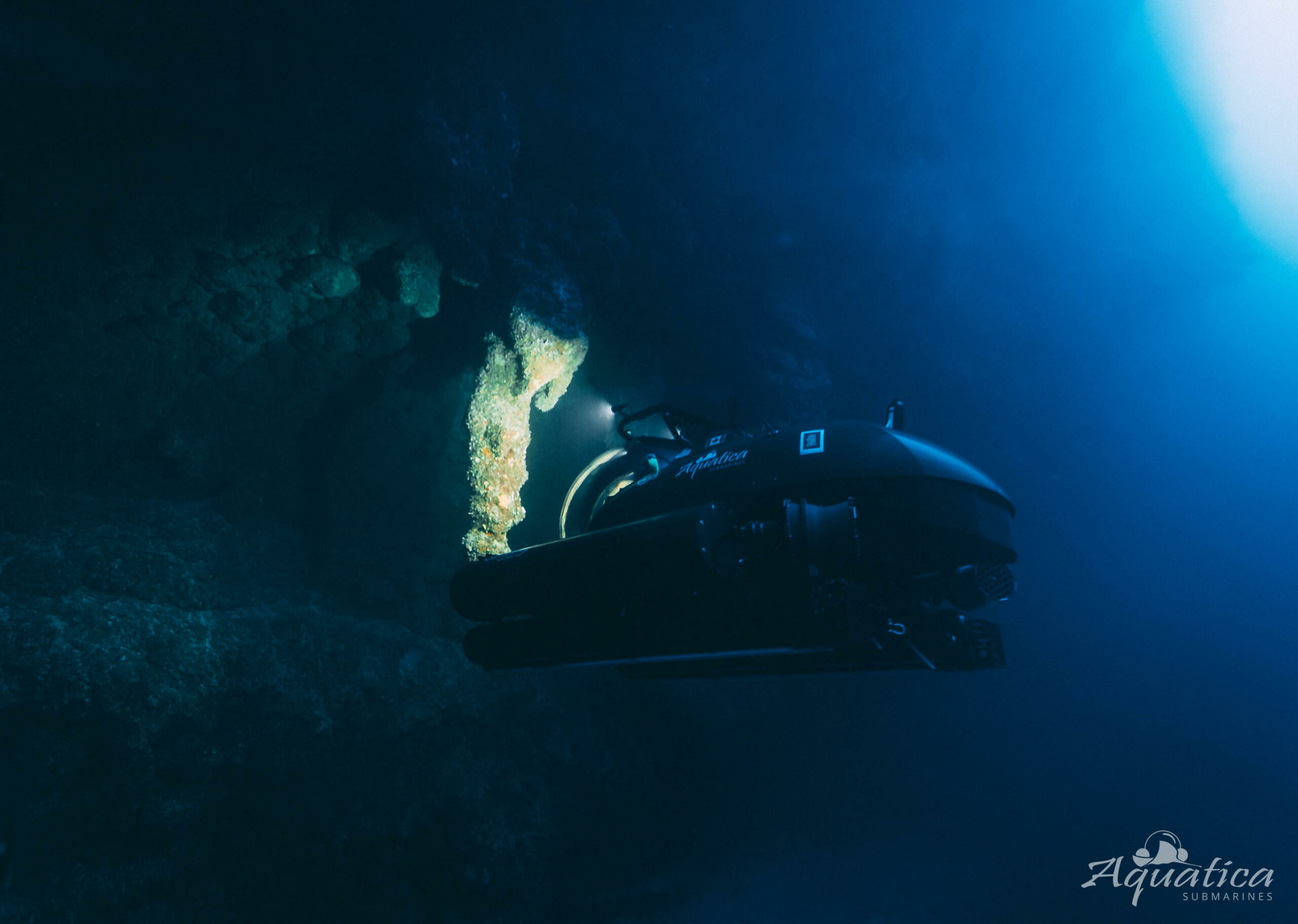 Expedición Blue Hole Submarinos Aquatica 2