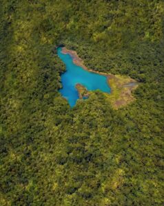 five blues lake belize