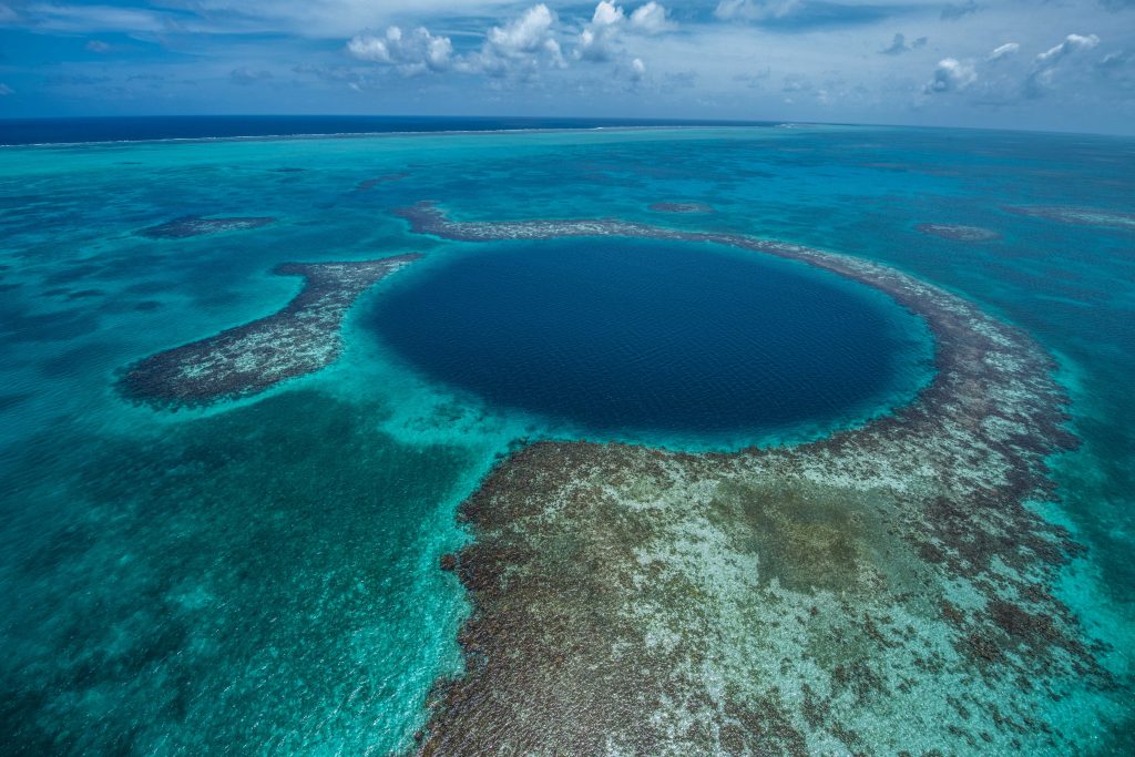 visita Belice vista del arrecife blue hole