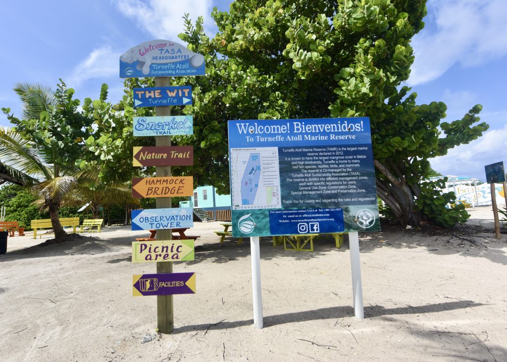 Pourquoi l'atoll de Turneffe est-il une destination incontournable ?
