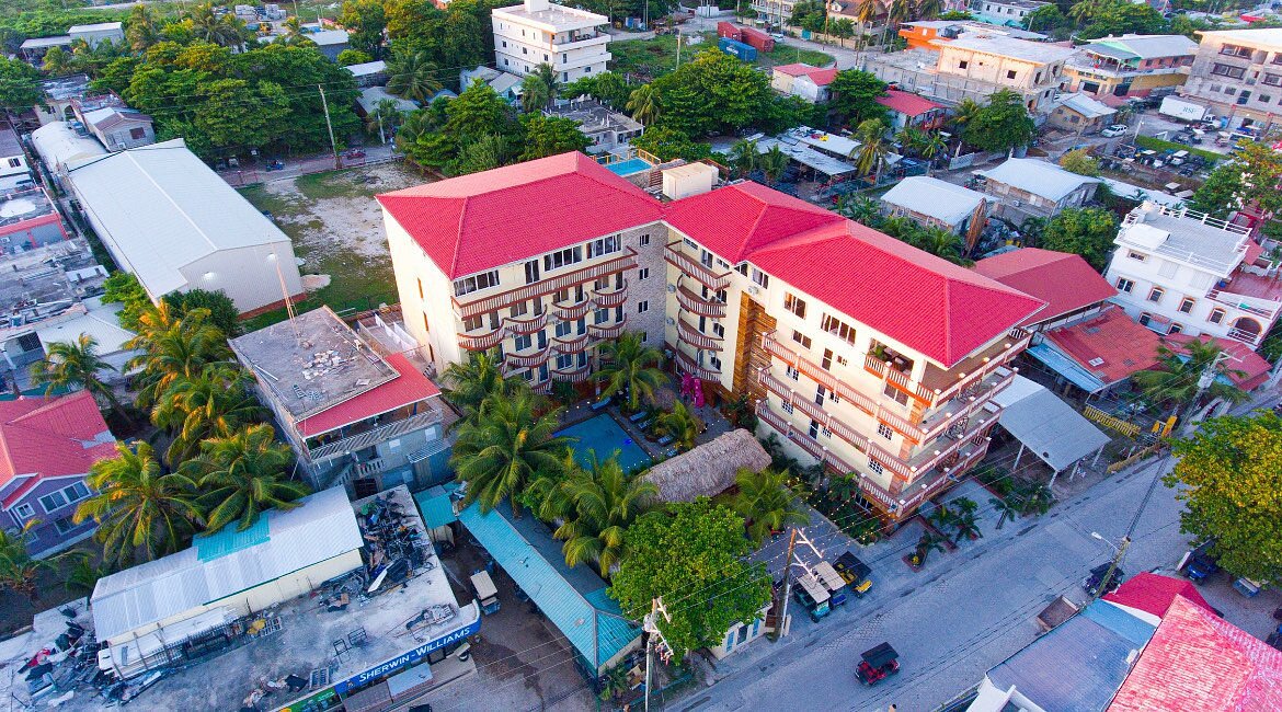 Tropical Palace Hotel and Apartments