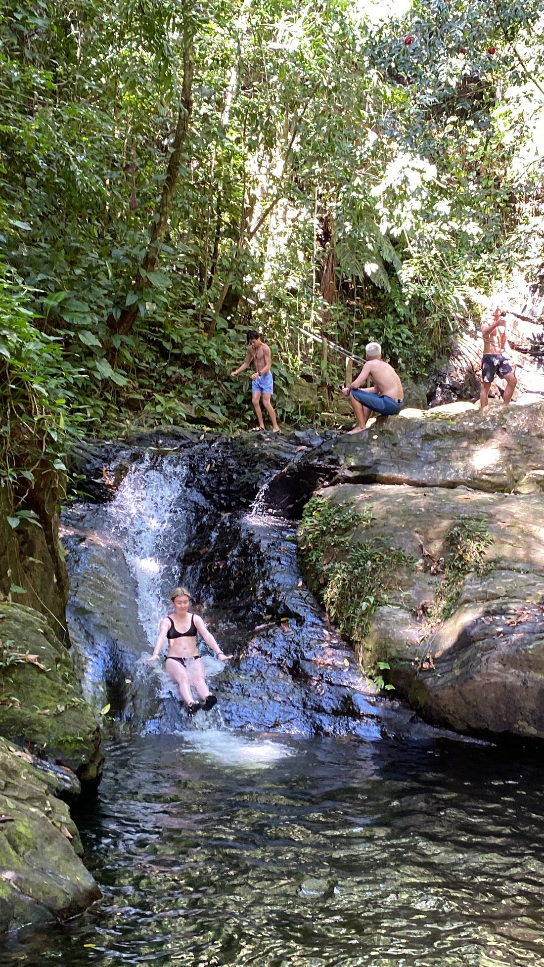 Serviços Descalços