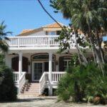 Caribbean Way, Beach House