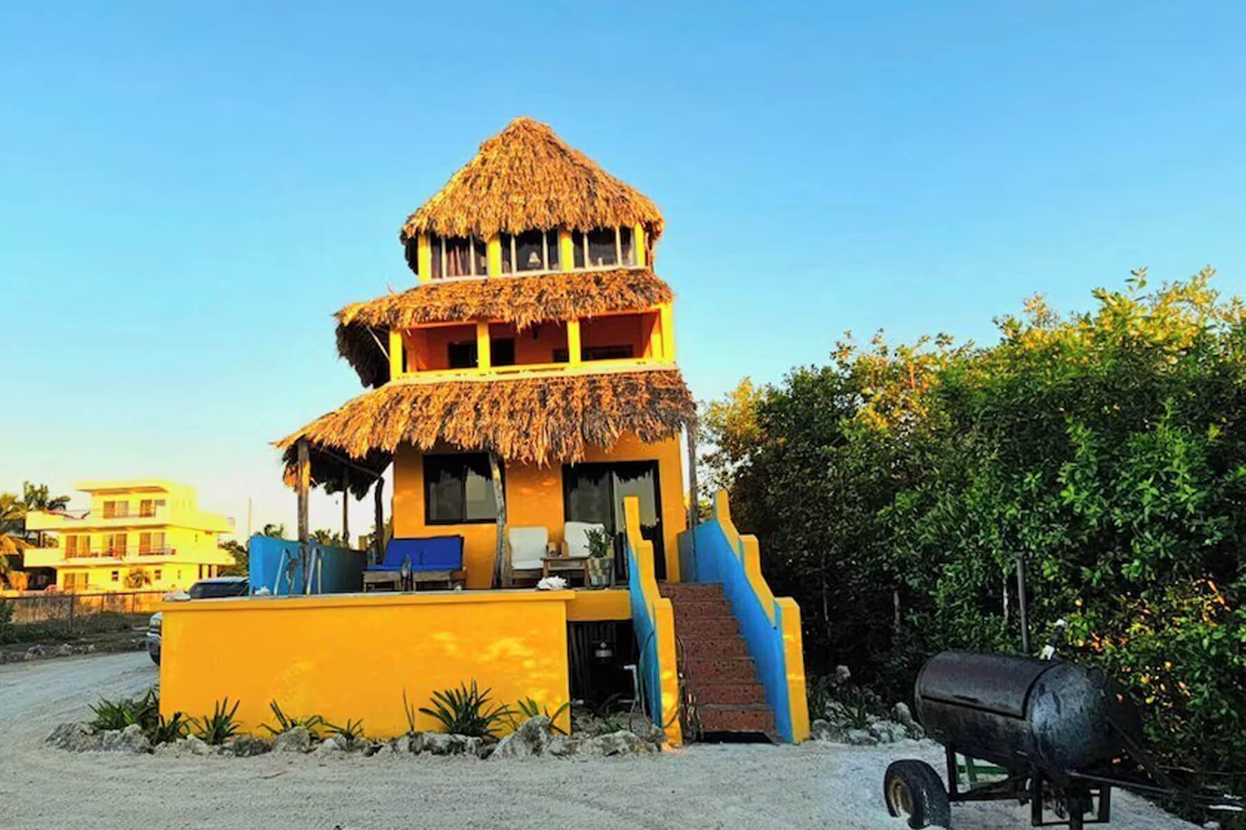 Pirate Villas
