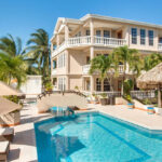 Iguana Reef Inn