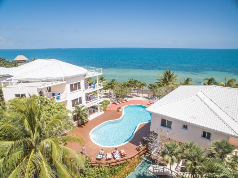 Explosion Black Friday Belize